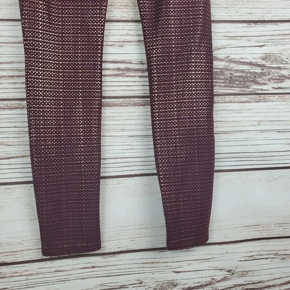 SPANX Womens Small Wine/Rose Gold Metallic Mist 7/8 Athletic Leggings        #39 - Picture 9 of 10
